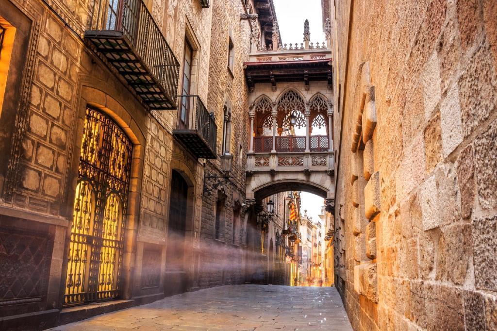 Best Itinerary for 2 Days in Barcelona